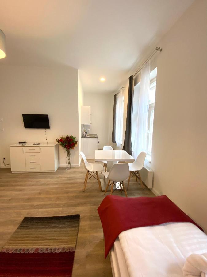 Residence Petrska New Town Prága Kültér fotó